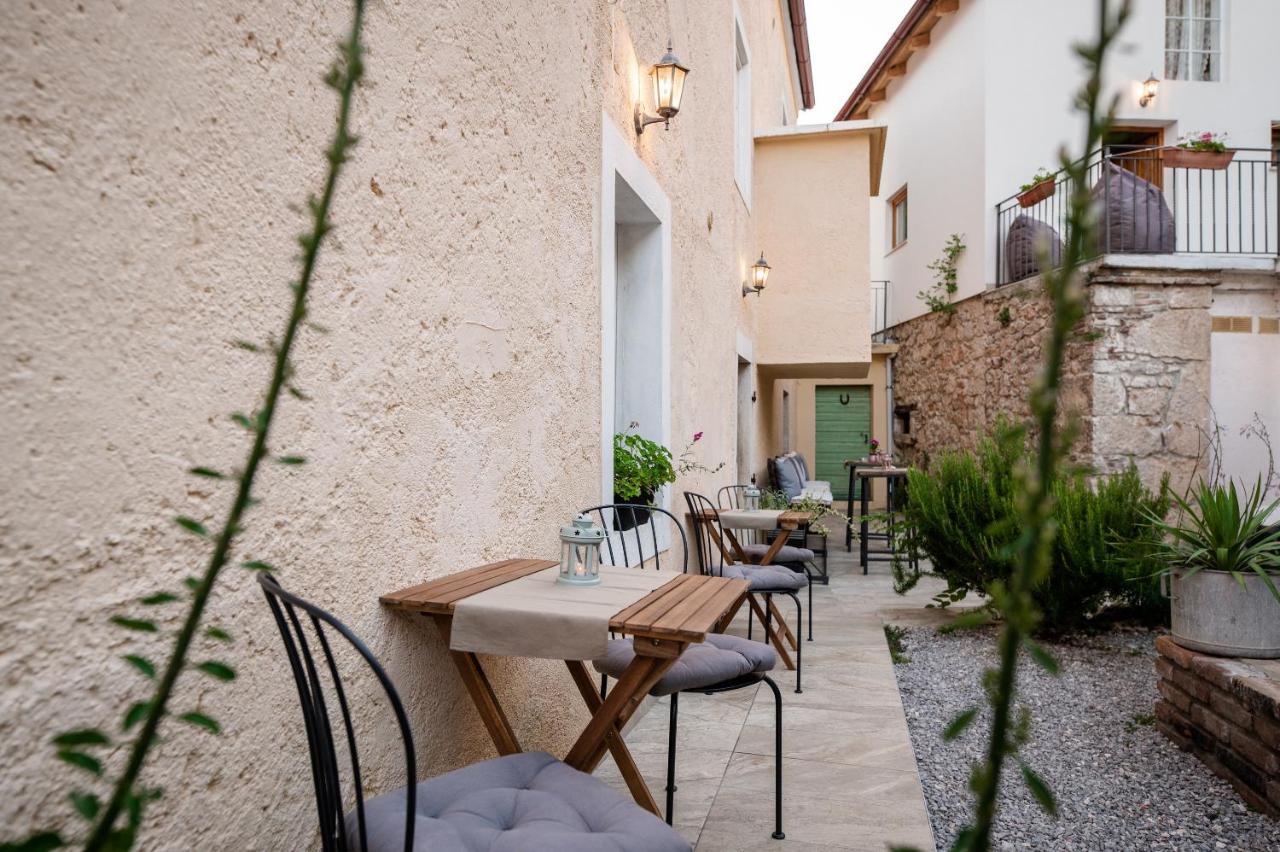 Boutique B&B Mali Pariz Grižane Exterior foto
